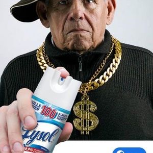 Meet your Posher, Julio